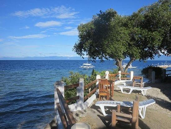 Pescador View - Beach Resort & Restaurant Moalboal Exterior photo